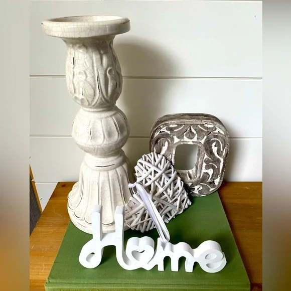 Romantic French Country Châteaucore Decor Bundle 4pc Ceramic Wood Wicker Resin - Picture 1 of 15